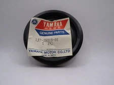 NOS Yamaha XS1100 XS850 XS750 XV500 XV535 Virago Dust Seal OEM 1J7-25319-01