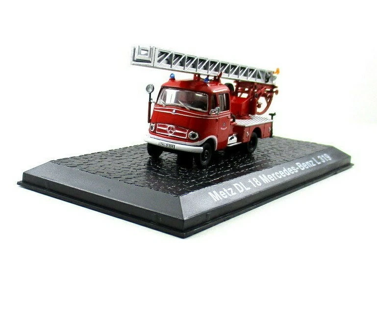 FIRE DEPARTMENT MERCEDES BENZ L-319 METZ DL 18 RED ALTAYA SCALE 1:72 TRUCK MODEL - Image 2 of 4