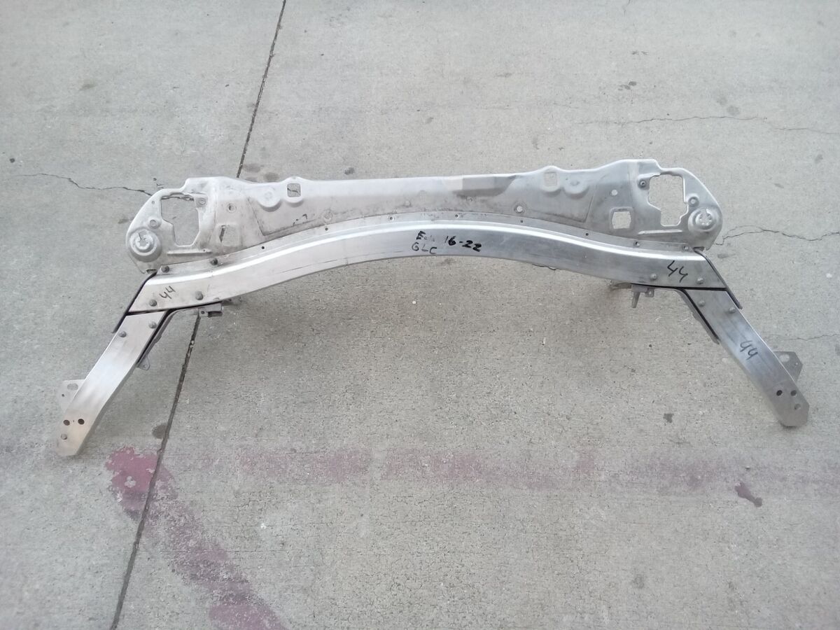 2016-2022 MERCEDES BENZ E UPPER RADIATOR SUPPORT TIE BAR 2016-2022 MERCEDES BENZ E UPPER RADIATOR SUPPORT TIE BAR