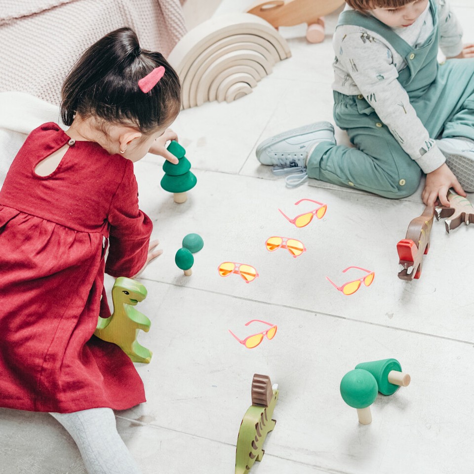 4 Count Miniature Sunglasses Doll Dress up Toys for Girls Accessories