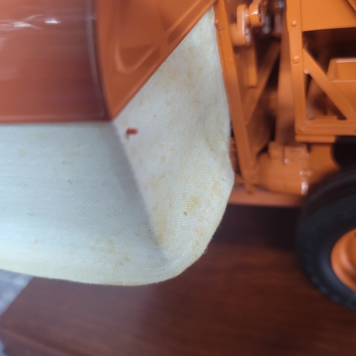 Franklin mint 1/12 scale Allis-Chalmers type 60A All crop