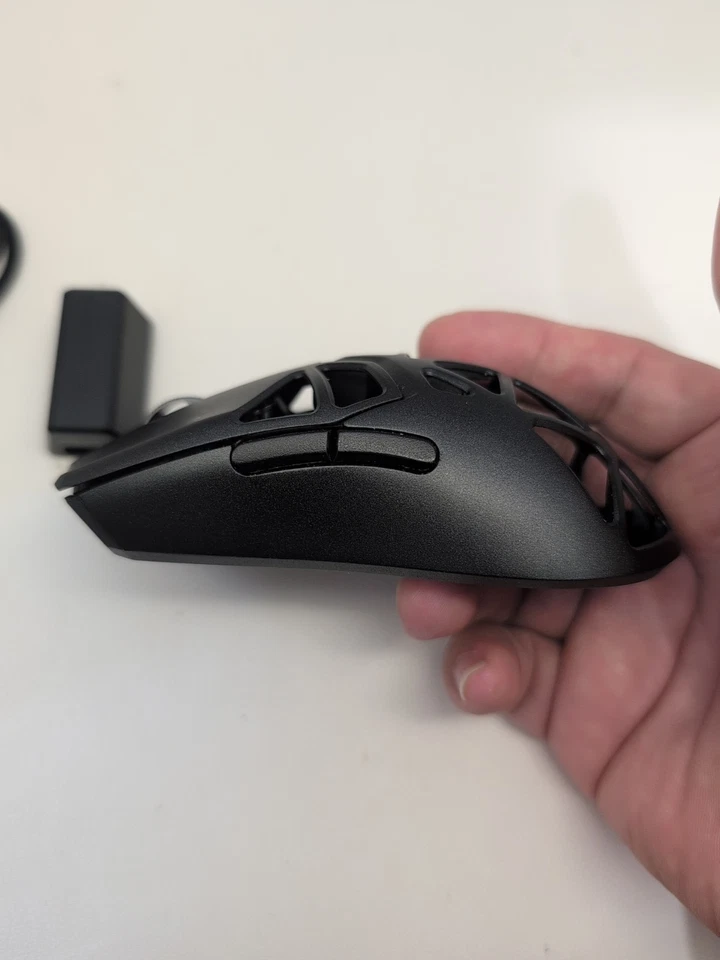 Razer Viper Mini Signature Edition - Black Model RZ01-0441 With Receiver #4 - Image 4 of 4