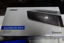 Bose SoundLink Mini Bluetooth Speaker - Silver missing charging cord