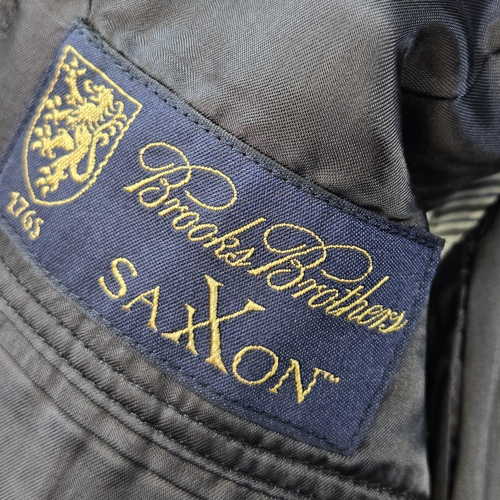 Brooks Brothers Suit Jacket Mens 39R Gray Herringbone Wool Single-Breasted USA image 8