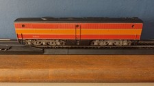HO Scale Southern Pacific F7B locomotive Unde...
