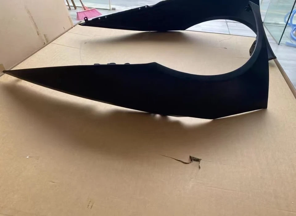 Guardabarros izquierdo para Lamborghini HURACAN EVO LP580/LP610 4T0821021D Foto 2 de 4