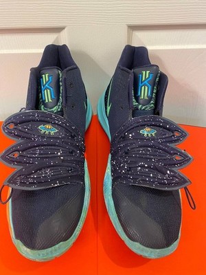 Nike Kyrie 5 Hungry Humble Size 12 Zoom Turbo UFO Theme .