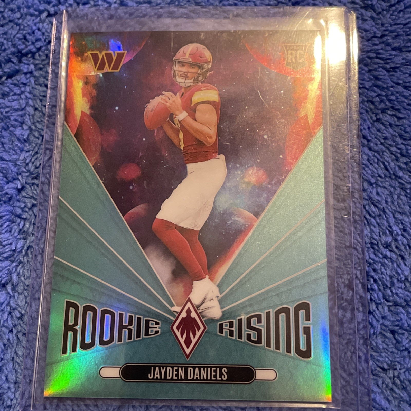 2024 Panini Phoenix - Rookie Rising Jayden Daniels #RR-JDS Teal /40 (RC)