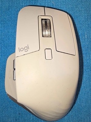 Logitech MX Master 3S for Mac Pale Gray Wireless Mouse + Logi Bolt Receiver