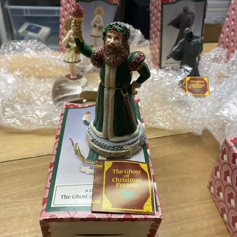 1993 НОВЕЛИНО РОЖДЕСТВЕНСКАЯ КОЛЯСКА ПОЛНЫЙ НАБОР ИЗ 6 ФИГУРОК С коробками Диккенс - Изображение 2 из 4