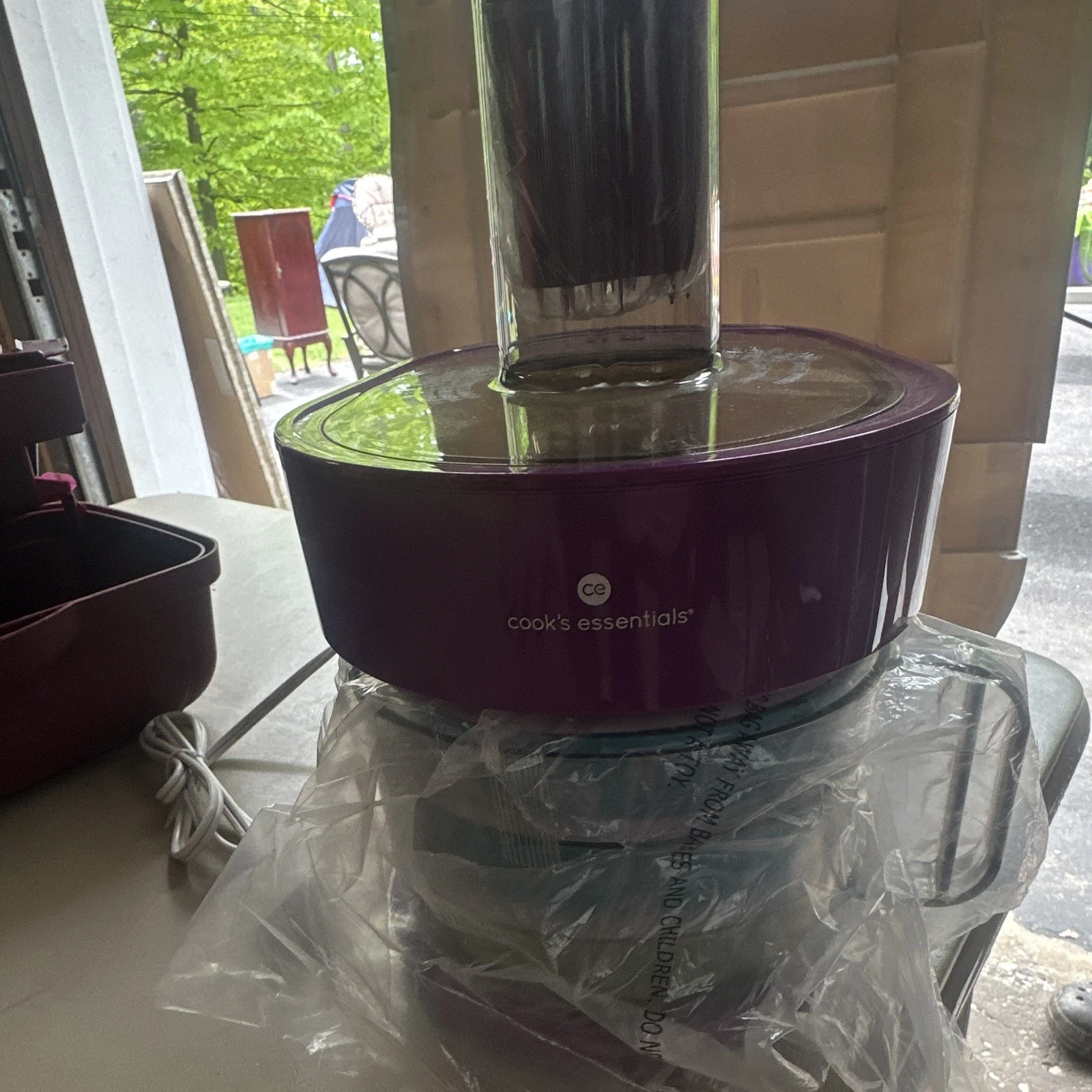 Cook's essential food processor 7 in 1 prep master Purple
Opens in a new window or tab