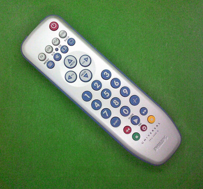 Universalfernbedienung Philips SRU 3040 II für TV,STB,VCR,DVD