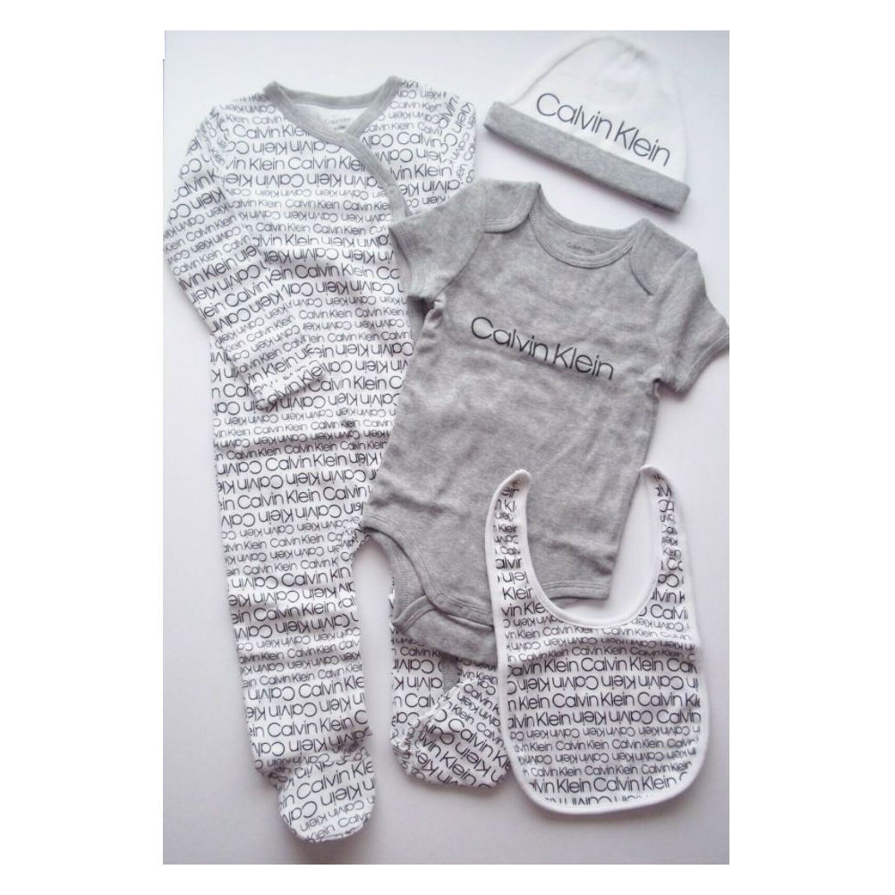 Calvin Klein Layette Baby Infant 4 Gift Set