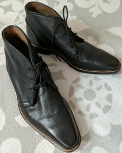 square toe chukka boots