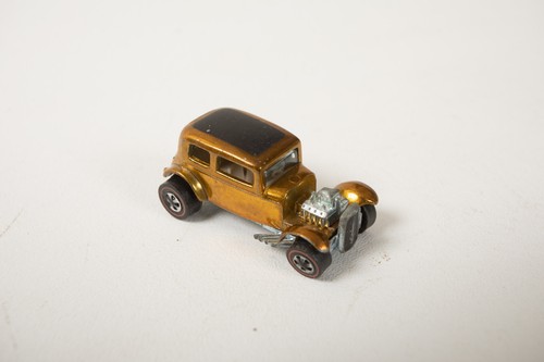 Hot Wheels Redline (B8C) Classic 32 Ford Vicky (JSF6) 1968 USA Bronze White Int