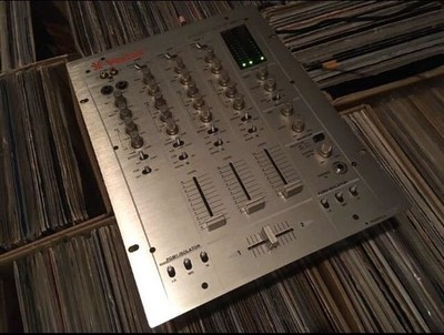 VESTAX PCV275 Vintage DJ Mixer 2 Kanal Analog Sound Console