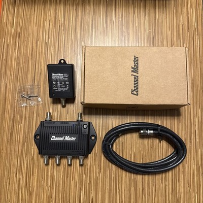 Channel Master 4 Output TV Antenna Distribution Amplifier CM-3424