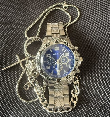 Uhr Armband Kette und Ring Mode Accessoires Schmuck Set Stilvoll Elegant Edel