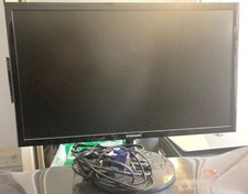 SAMSUNG 22” LED Computer Monitor / 1920 x 1080 Full HD (1080p) / used.