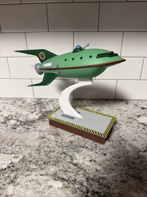 Futurama QMx Master Series Vehicles, Light-Up Planet Express Ship Figure, No Box