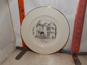 Ladies Library Association of Kalamazoo, Michigan plate - history listed on back