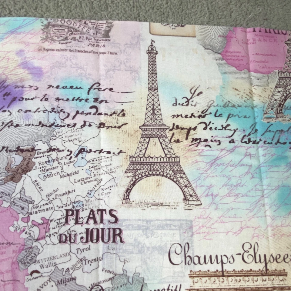 Timeless Treasures Paris Eiffel Tower Arc de Triomphe France Quilt Fabric 27" - Image 3 of 4