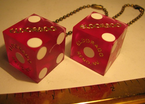 DICE EL DORADO CASINO RENO 1 PAIR 2 PURPLE DICE KEYCHAINS AUTHENTIC CASINO DICE - Picture 2 of 3