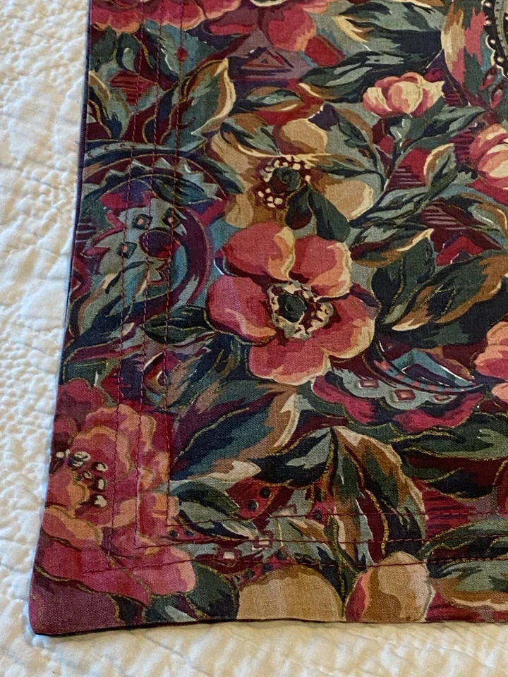 Par de fundas de cojín de dos patrones con cierre trasero SIN FORMAS Foto 2 de 4