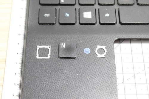 Une Touche De Clavier Pour Acer ES1 512 - Référence MP10K36F0 - Occasion Fonctionnelle