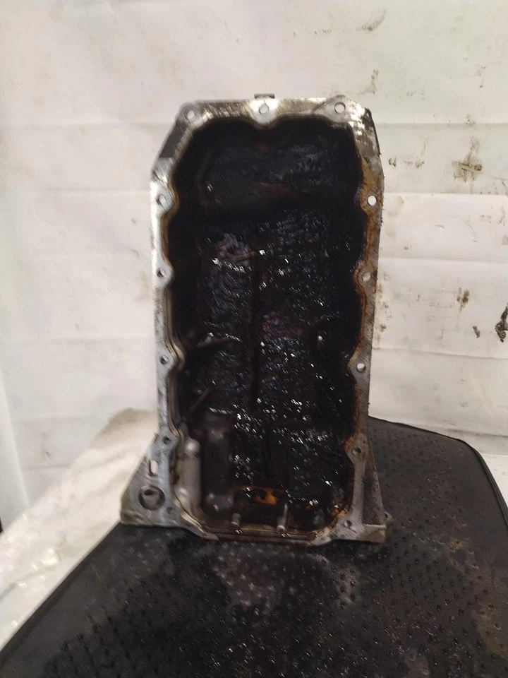 Used Engine Oil Pan fits: 2015 Ford Escape 1.5 Grade A - Изображение 3 из 4