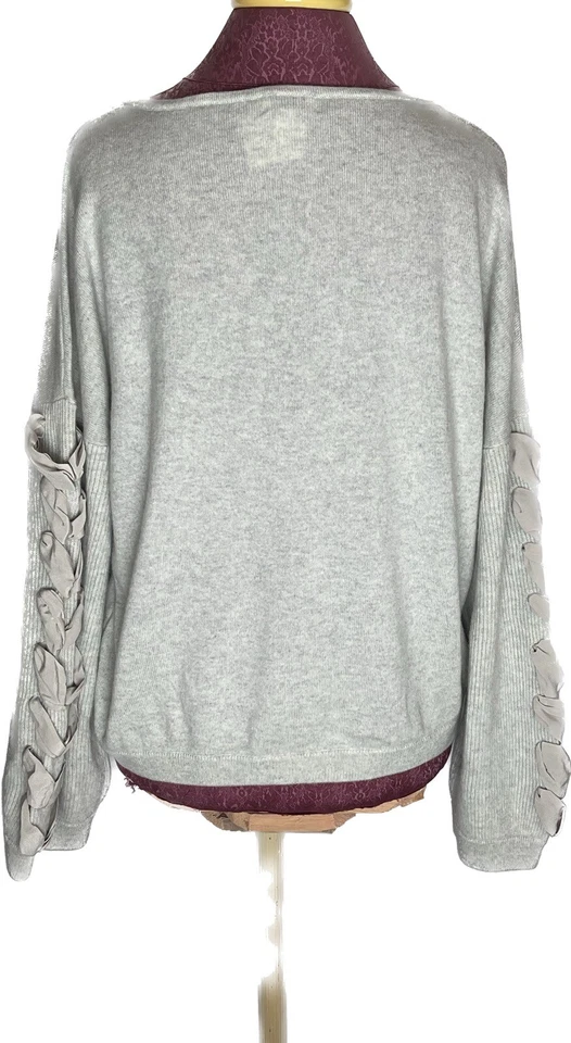 Suéter de cachemir para mujer Club Monaco gris jaspeado claro venta al por menor $328 Foto 2 de 4