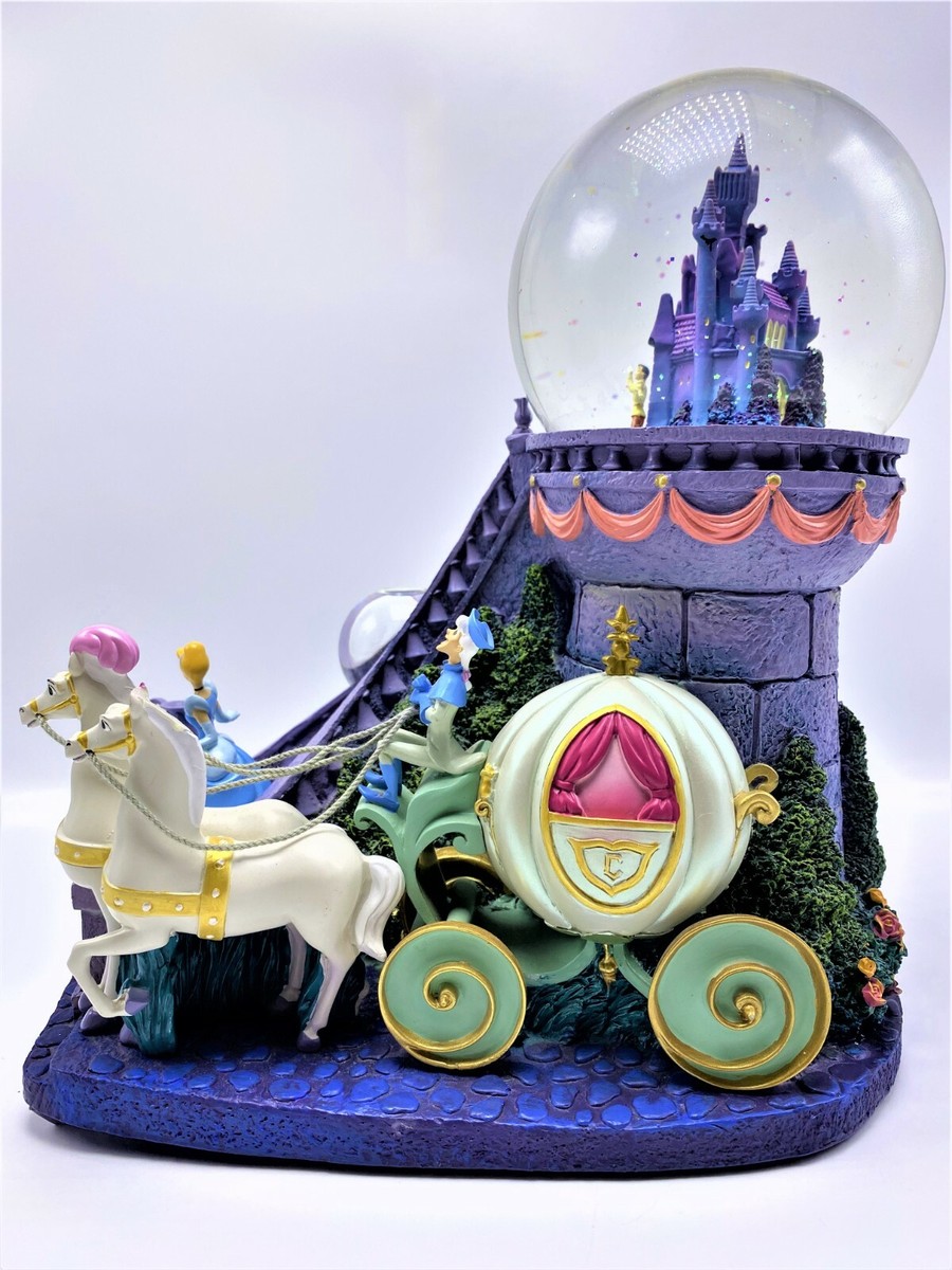 シンデレラ Cinderella 馬車型 ジャック スノーグローブ オルゴール シンデレラ Cinderella 馬車型 ジャック スノーグローブ オルゴール
