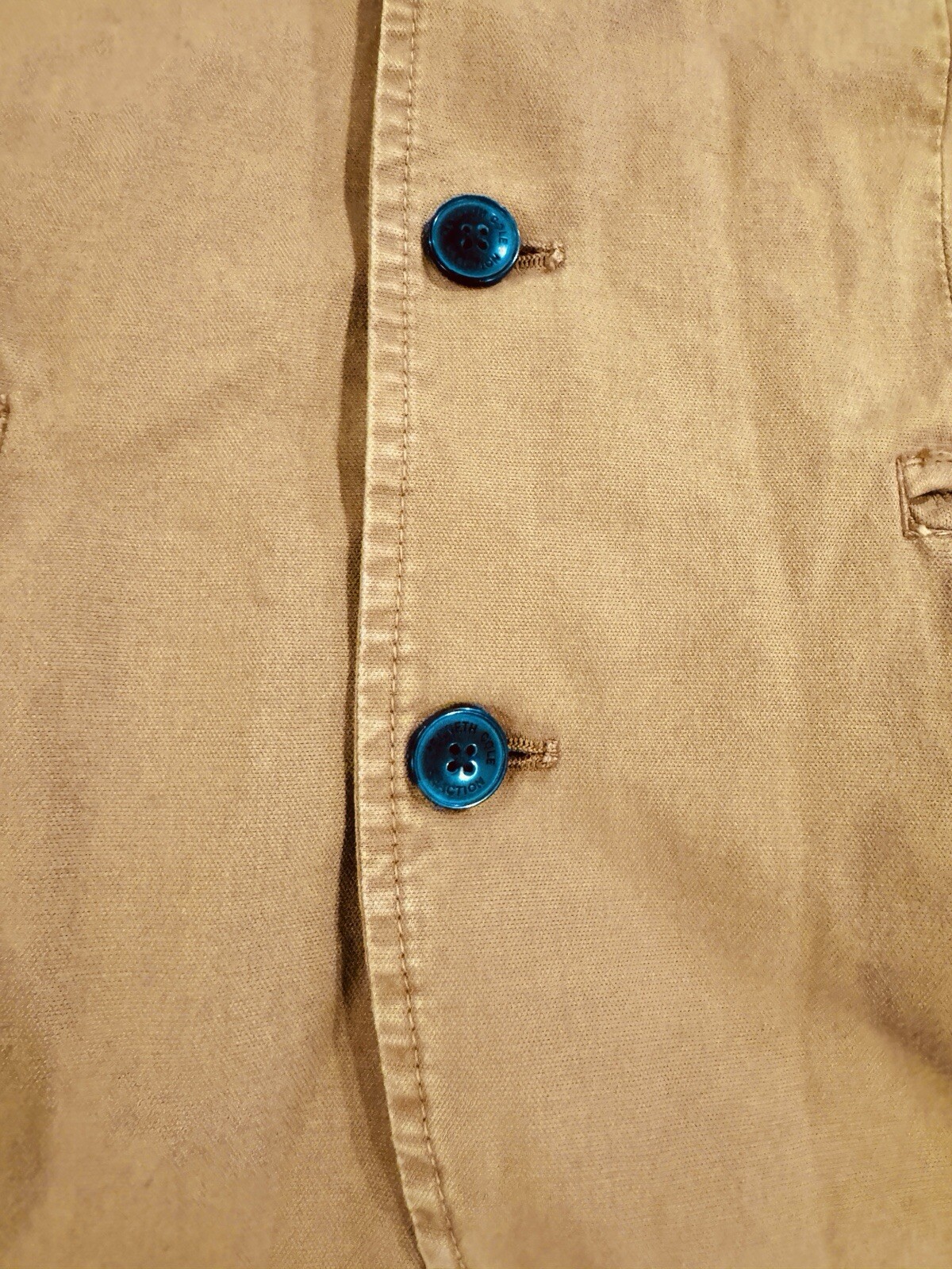Picture 6 of 9