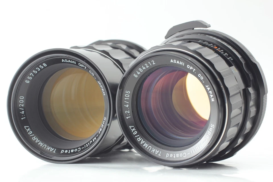 Late Body [MINT w/Grip] Pentax 67 Camera + SMC T 105mm 200mm Lens 6x7 From JAPAN - Image 4 of 4