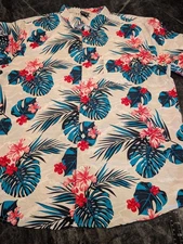 South Pole Shirt Men XXL Floral Button up Short Sleeve 12525