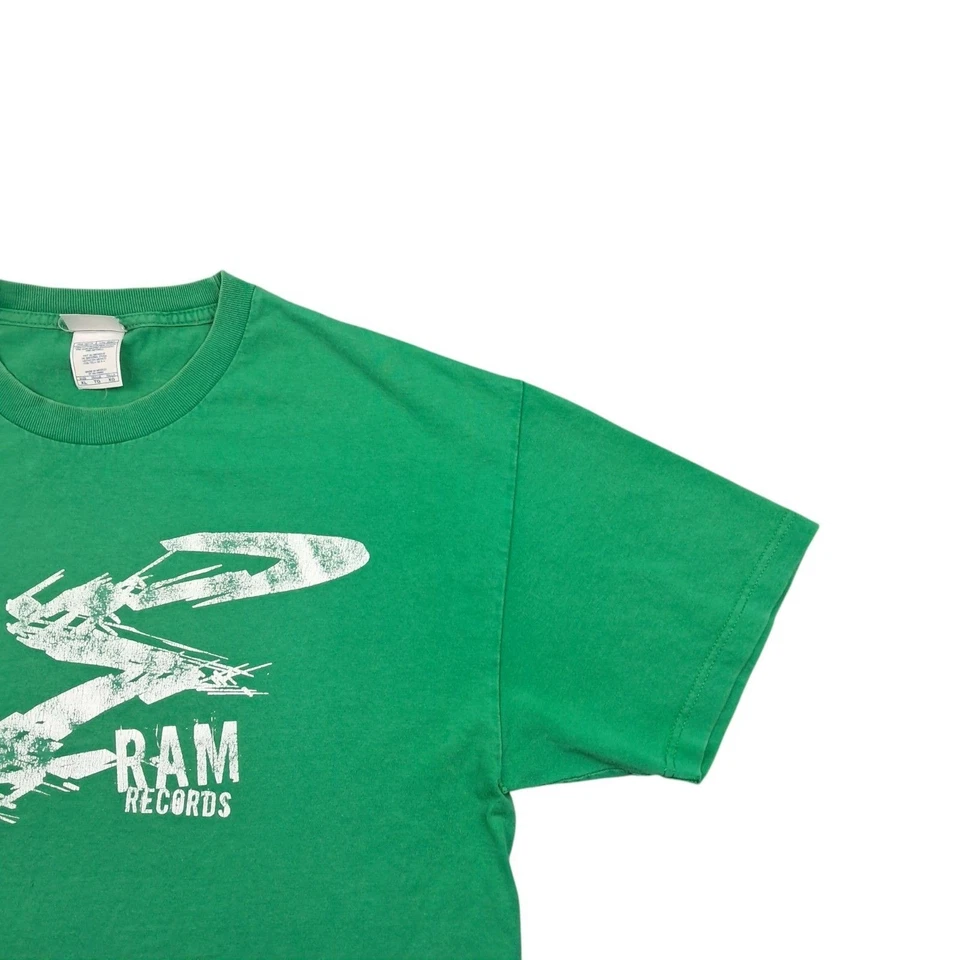 Camiseta Ram Records XL Hombres Verde Algodón De Colección Etiqueta Discográfica Promocional Camiseta Gráfica Foto 3 de 4
