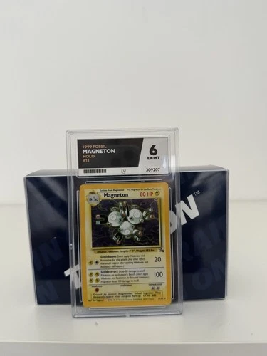 Magneton Fossil Holo Card 11/62 Ace Grading 6