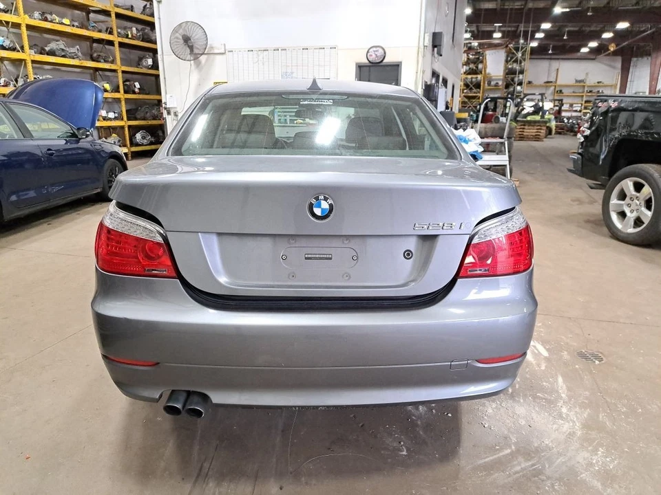 Puntal trasero 2009 528i Sku#4244193 Foto 4 de 4