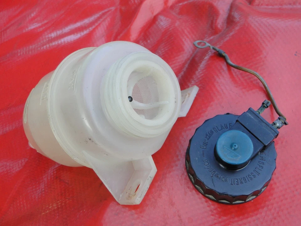 Tanque de expansión maestro de frenos BMW 1500 1600 1800 2000 1962-72 ORIGINAL 34311100216 Foto 3 de 4