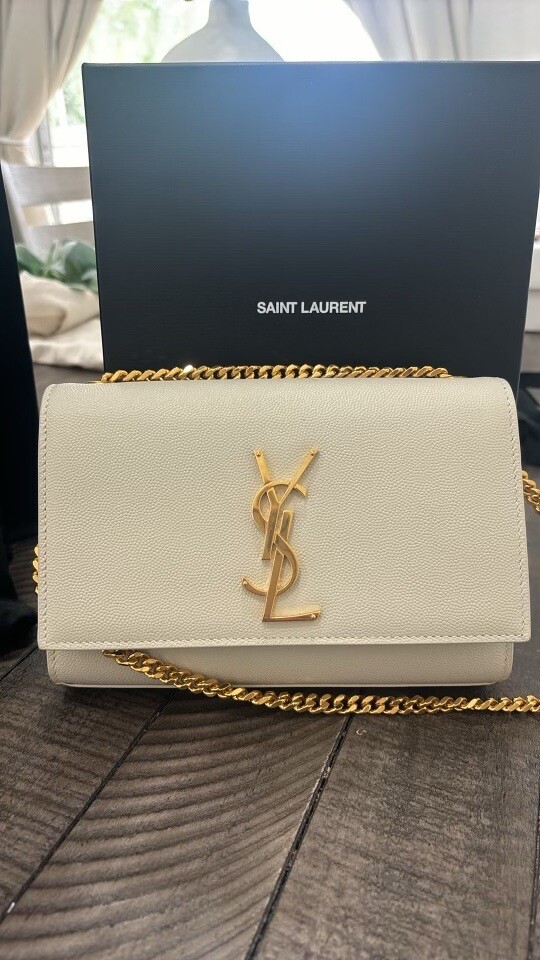 Borsa a tracolla Saint Laurent Kate piccola in pelle in rilievo