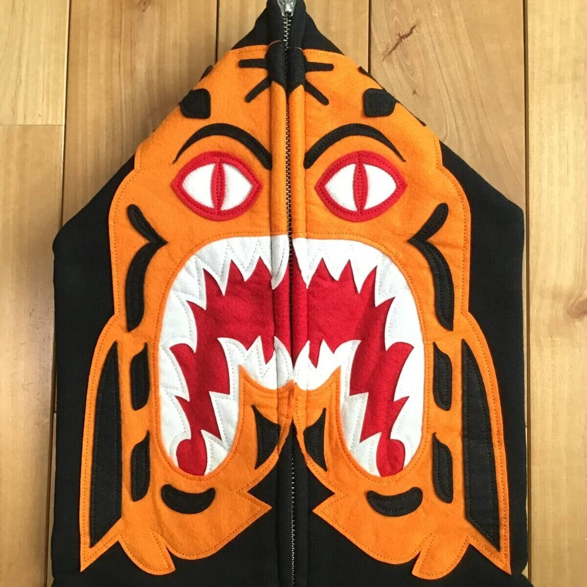 BAPE Tiger full zip hoodie Black A Bathing Ape Size L | eBay BAPE Tiger full zip hoodie Black A Bathing Ape Size L | eBay