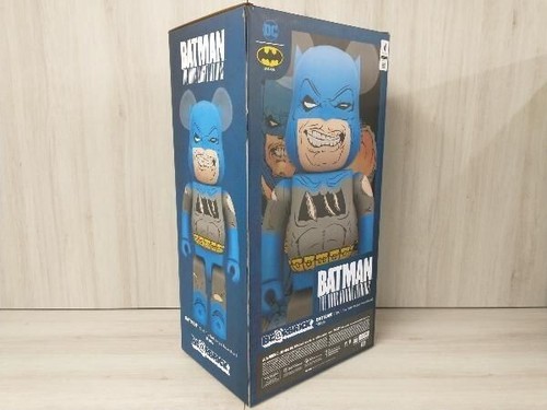 BE@RBRICK BATMAN The Dark Knight Triumphant 1000% Height about 700mm - Picture 5 of 8