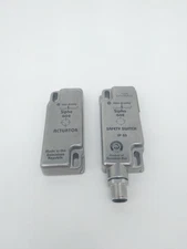 Allen-Bradley 440N-S32047 Guardmaster Sipha GD2 Safety Switch with Actuator