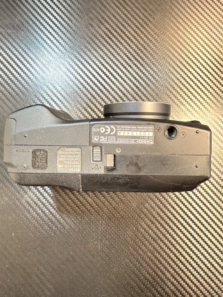 Casio QV-3500EX – Vintage Digitalkamera (3.3 Megapixel) - Bild 4 von 4