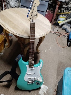 Squier Limited Edition Sonic  Stratocaster  - Sea Foam Green