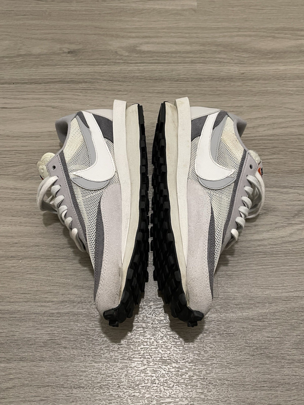 SACAI X NIKE Cialda Nike x Sacai LD "Summit White"