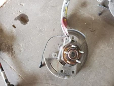 Passenger Right Front Spindle/Knuckle AWD Fits 16-19 XF 1714636