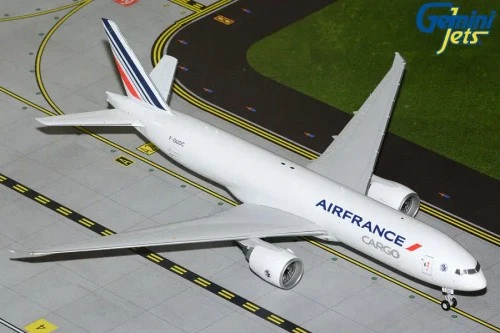 GeminiJets Boeing 777-200LRF Air France F-GUOC 1:200 Modellflugzeug - Bild 1 von 1