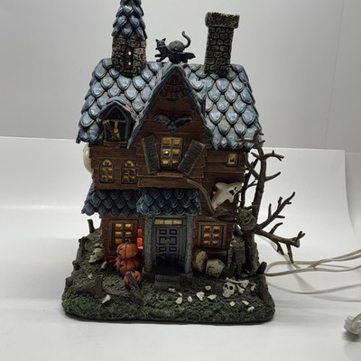 Animated Haunted House Sound Flickering Lights 17x11x11 Halloween Costco Village