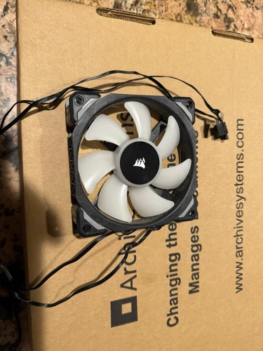 Corsair ML120 PRO RGB LED PWM Premium Magnetic Levitation Computer Case Fan